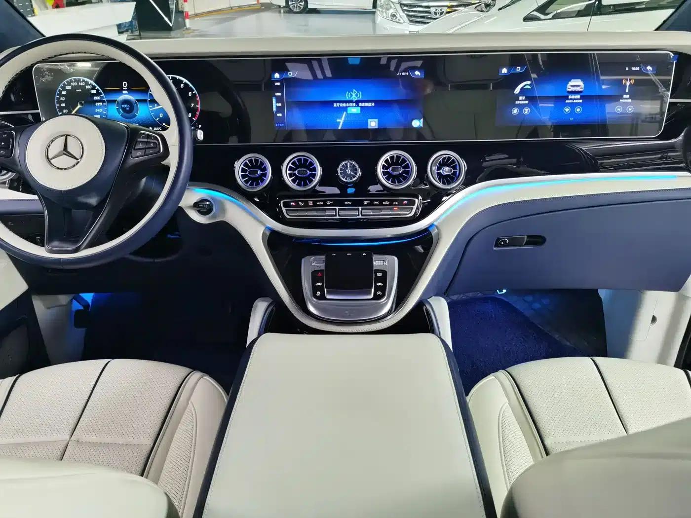 2023 Nissan Vito 2.0T Business Edition 7-seater — миниатюра 2