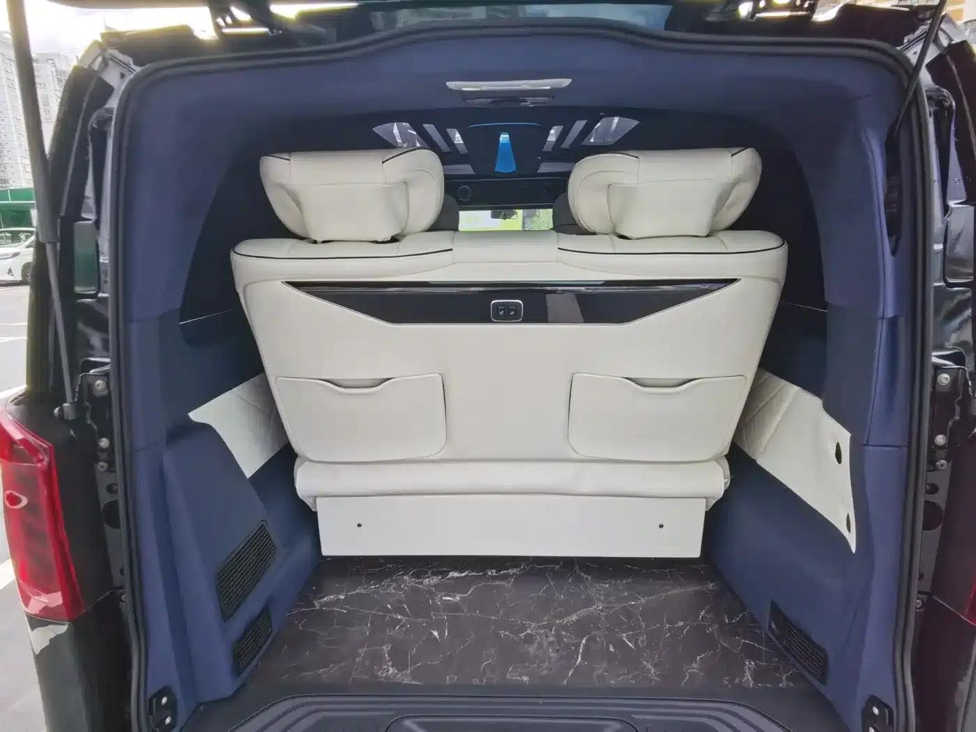 2023 Nissan Vito 2.0T Business Edition 7-seater — миниатюра 11