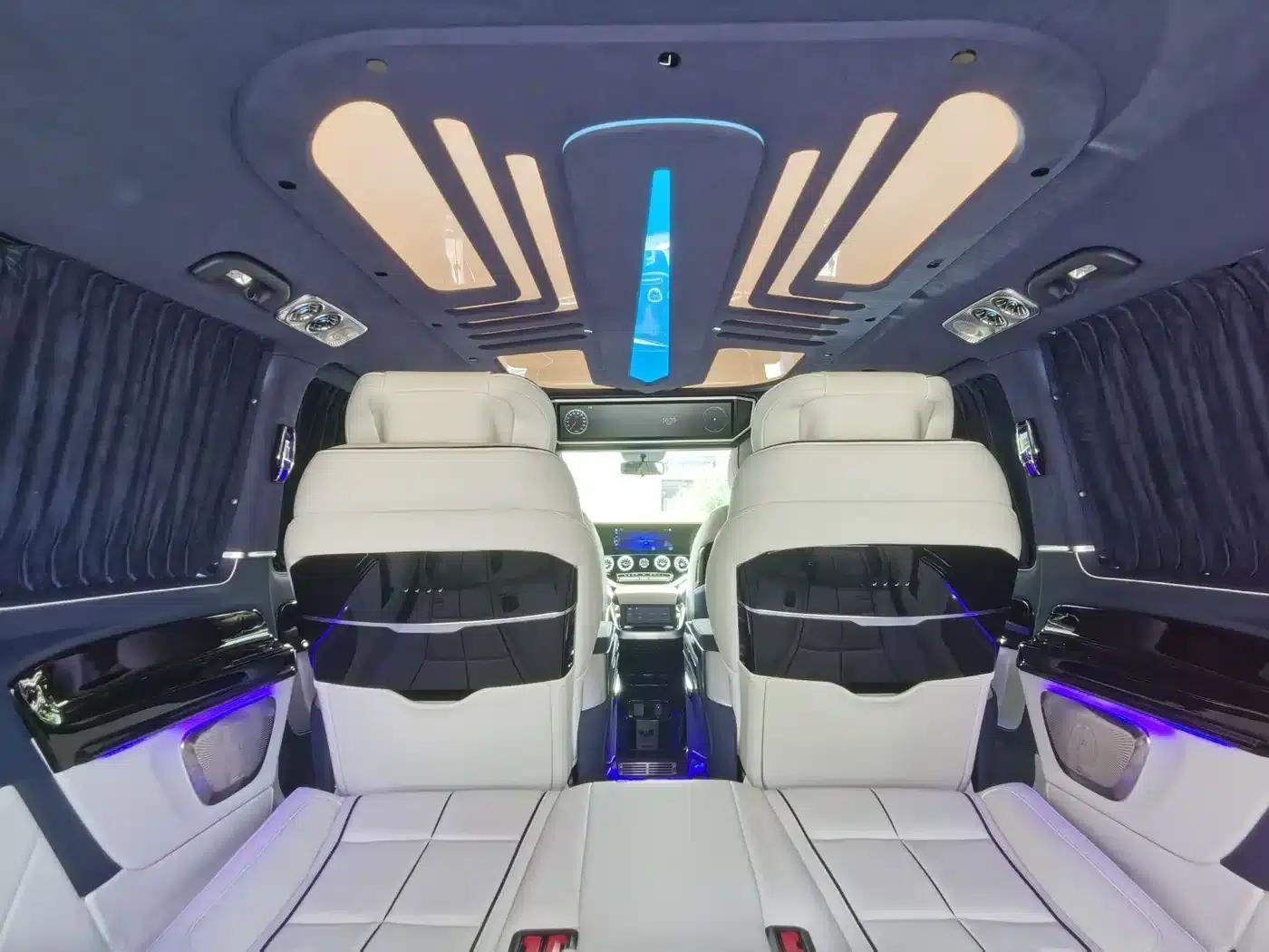 2023 Nissan Vito 2.0T Business Edition 7-seater — миниатюра 7