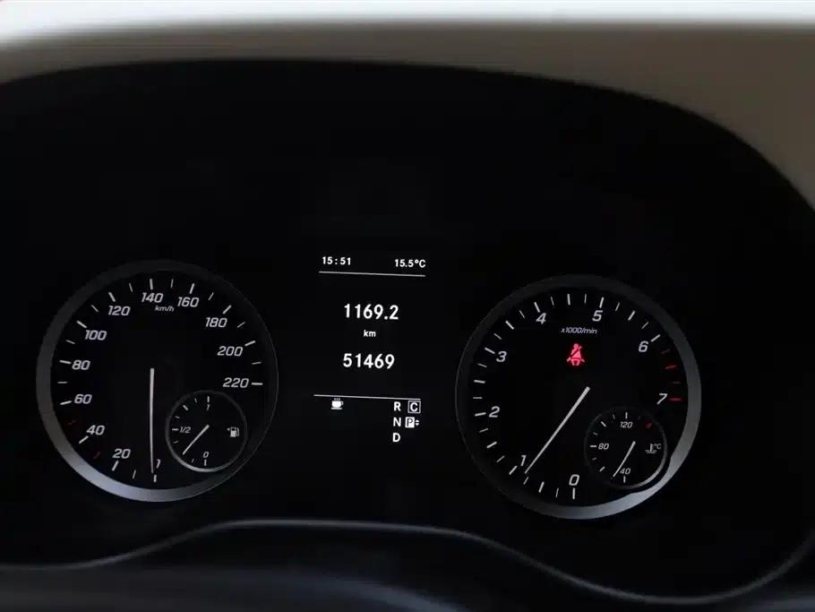 Vito 2021 2.0T Business Edition 7-seater — миниатюра 16