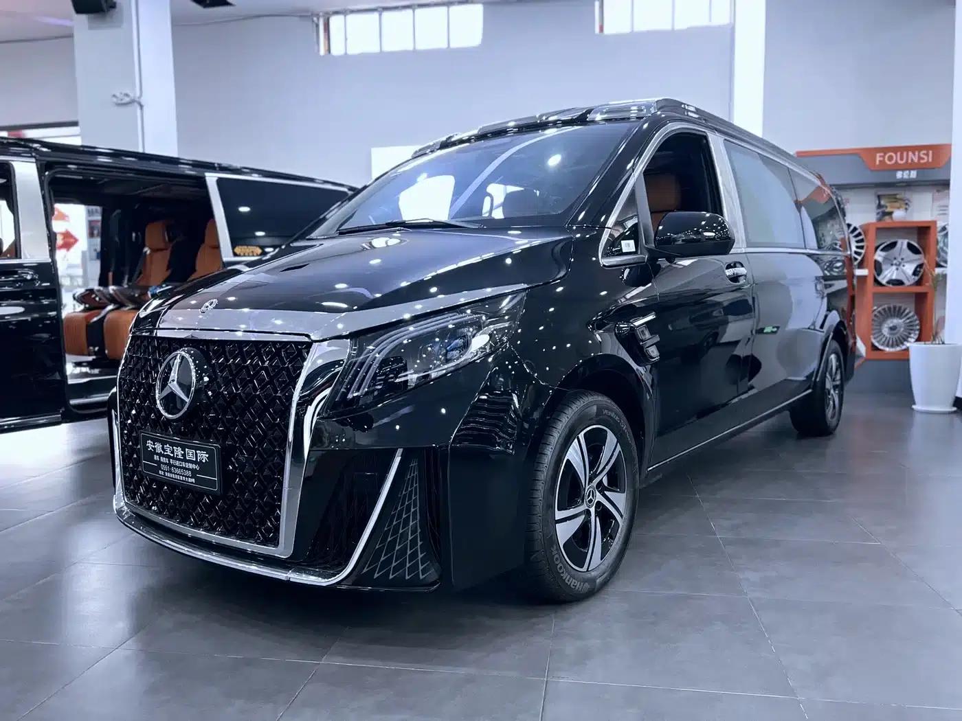 Vito 2024 2.0T Elite Edition 7-seater — миниатюра 1