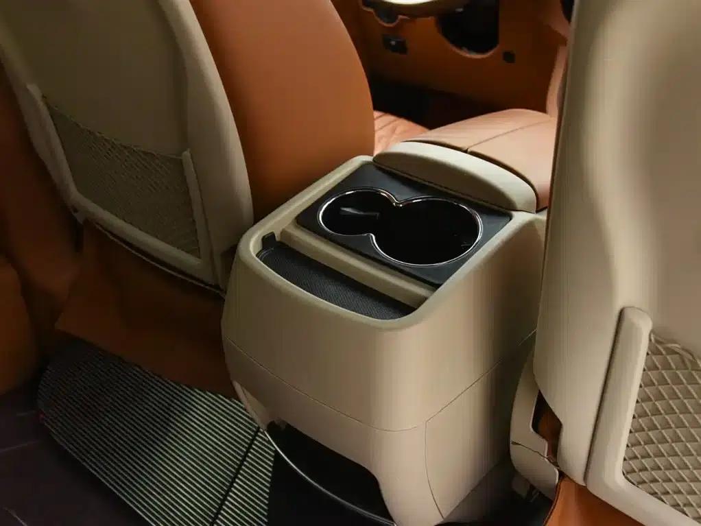 Vito 2023 2.0T Elite Edition 7-seater — миниатюра 16