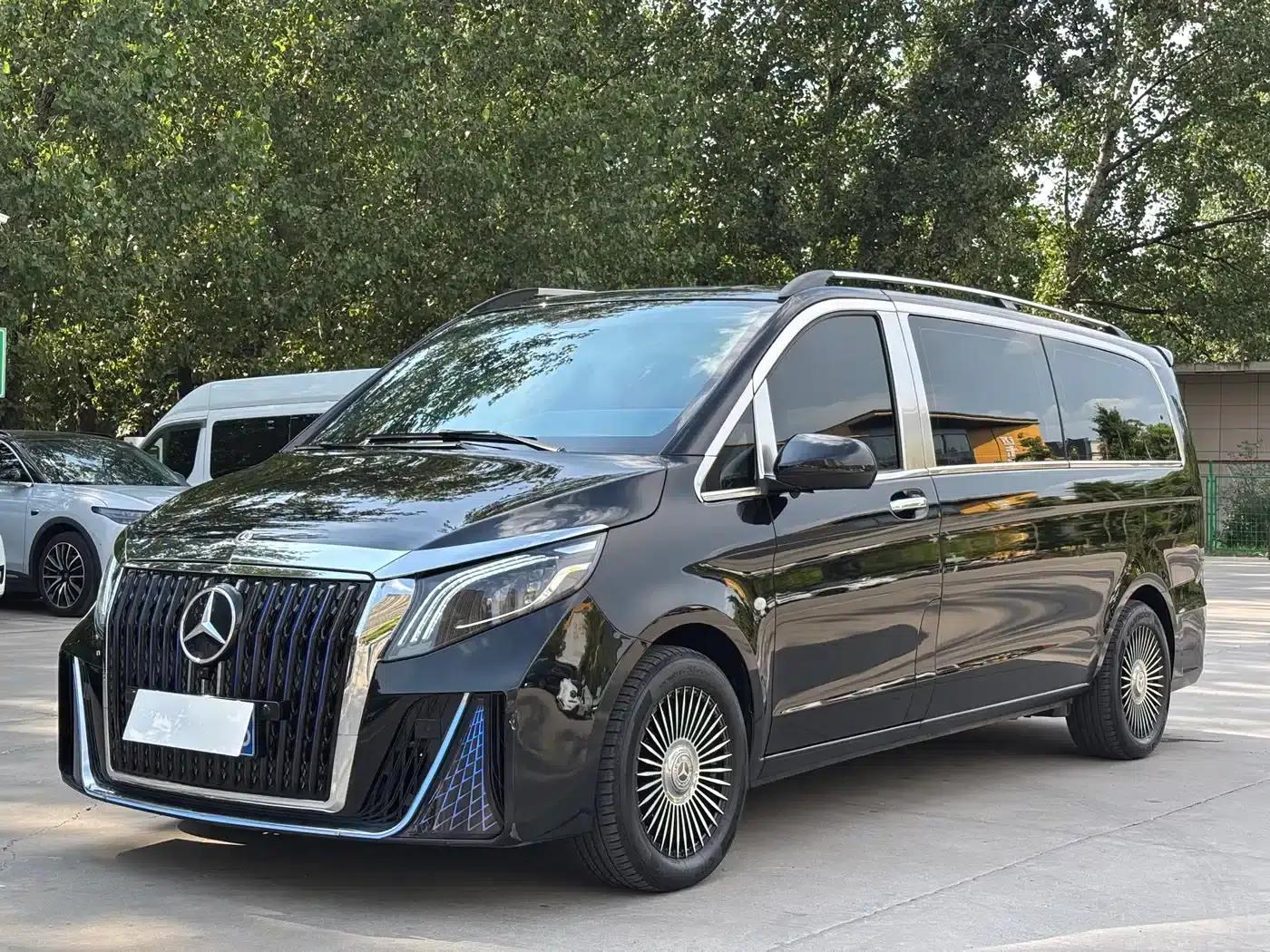 Vito 2023 2.0T Elite Edition 7-seater — миниатюра 1