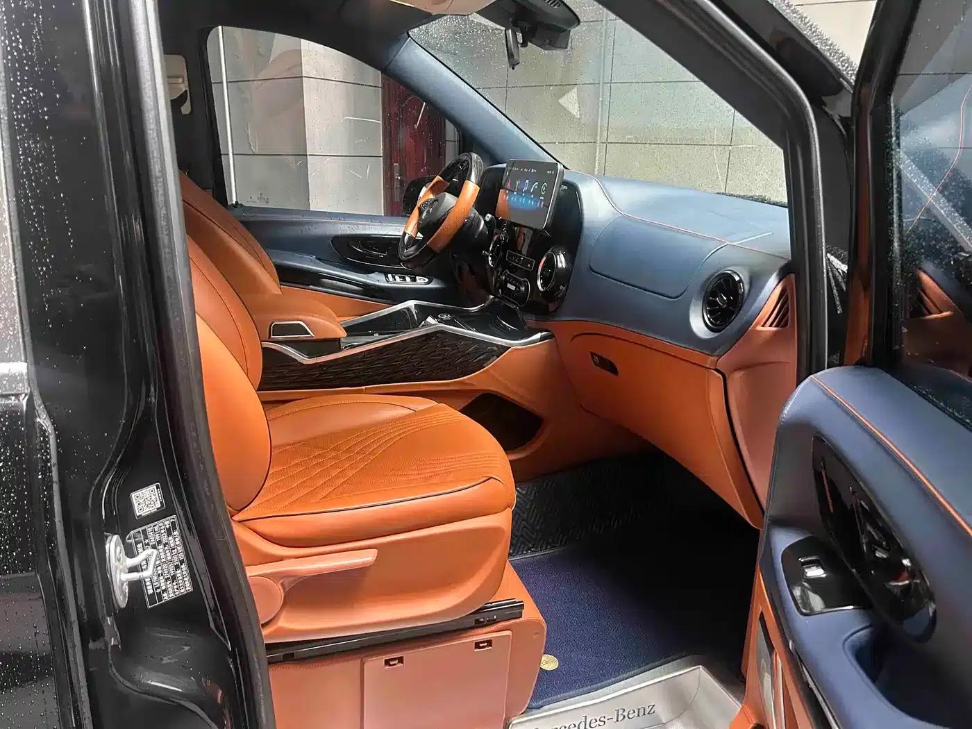Vito 2023 2.0T Elite Edition 7-seater — миниатюра 7