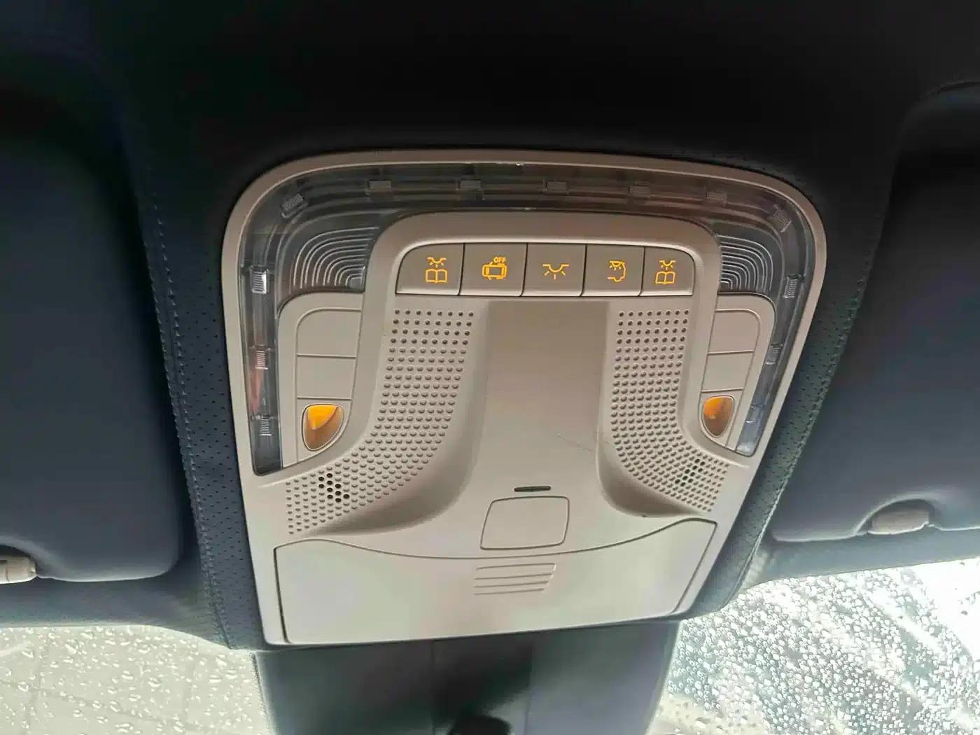 Vito 2023 2.0T Elite Edition 7-seater — миниатюра 9