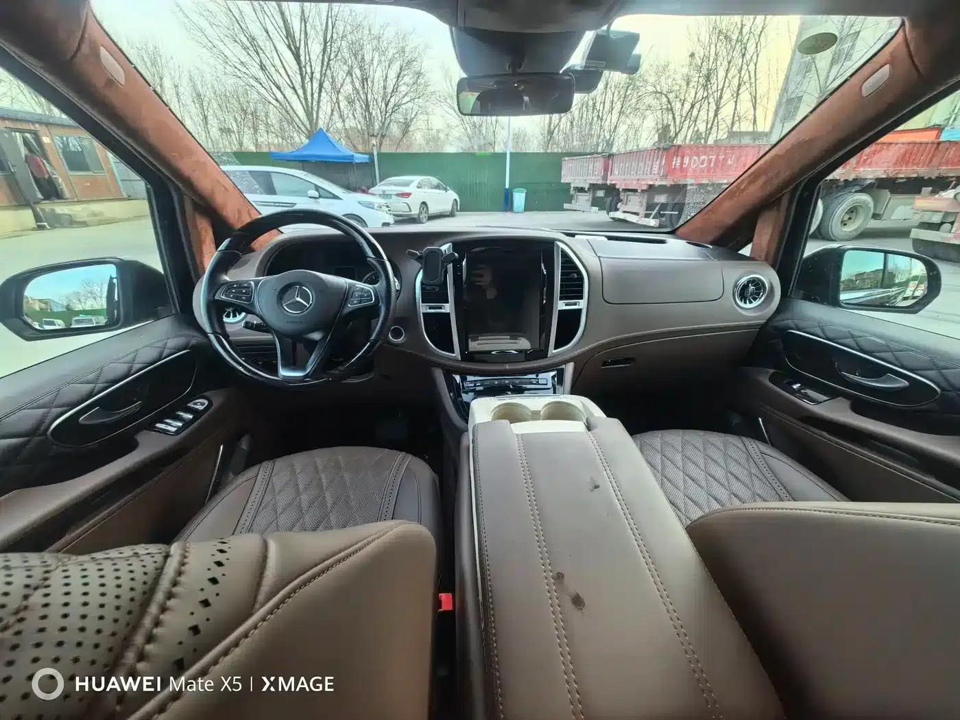 Vito 2021 2.0T Business Edition 7-seater — миниатюра 6