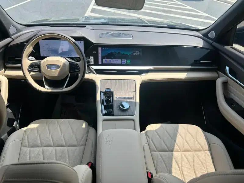 Geely Xingyue L 2025 2.0TD High-Power Automatic Two-Wheel Drive Oriental Star Edition — миниатюра 7