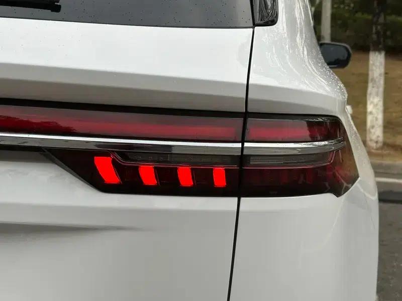 Geely Xingyue L 2021 2.0TD DCT EVO 2WD Premium Edition — миниатюра 11