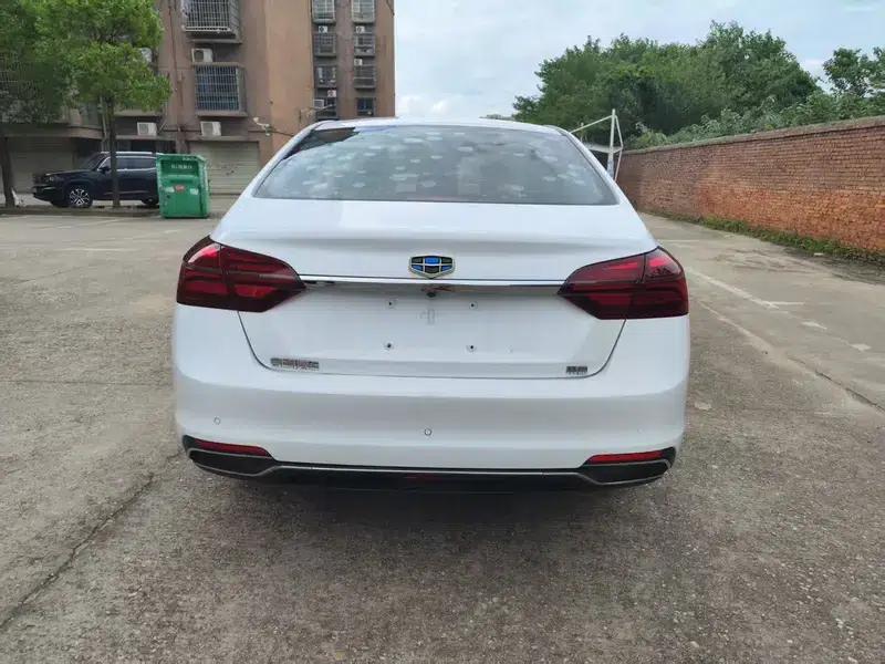 Geely Emgrand 2019 Leading Edition 1.5L CVT Asian Games Edition (National VI Emission Standard) — миниатюра 5