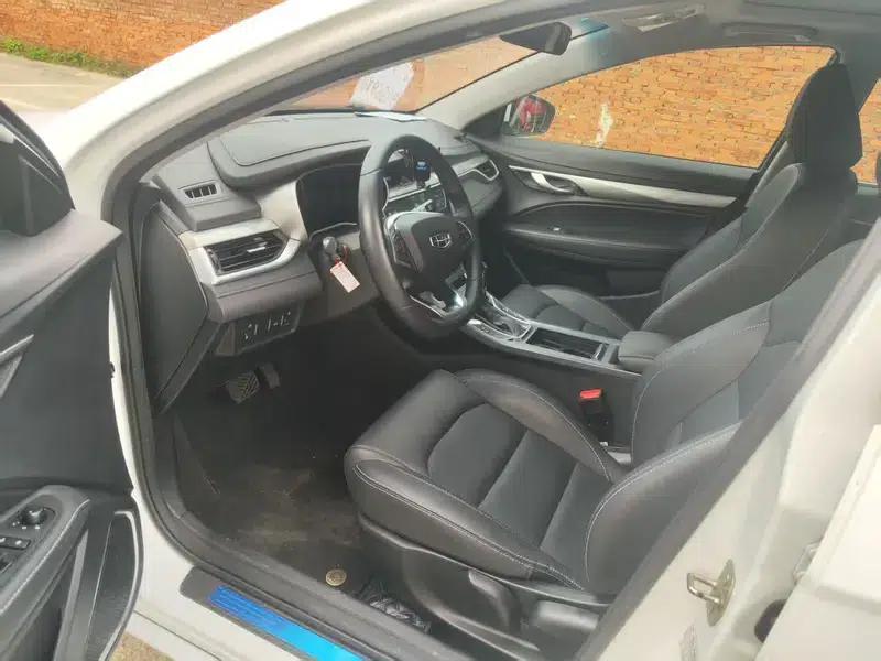 Geely Emgrand 2019 Leading Edition 1.5L CVT Asian Games Edition (National VI Emission Standard) — миниатюра 8