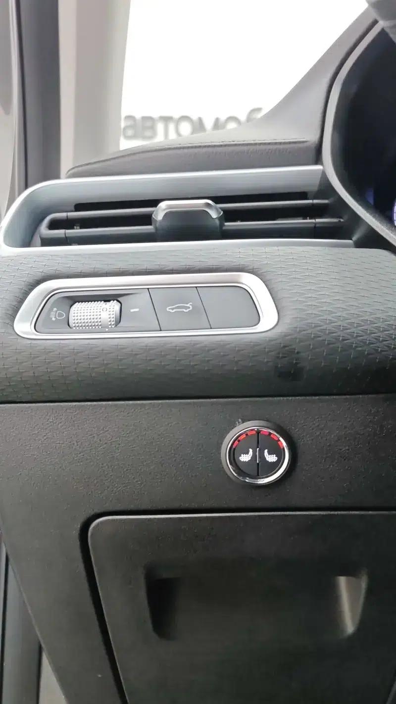 Geely Emgrand 2022 4th Generation 1.5L CVT Premium — миниатюра 13