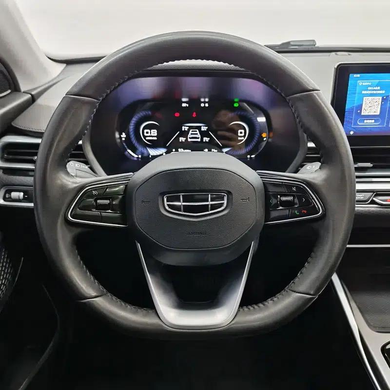 Geely Emgrand 2022 4th Generation 1.5L CVT Premium — миниатюра 16