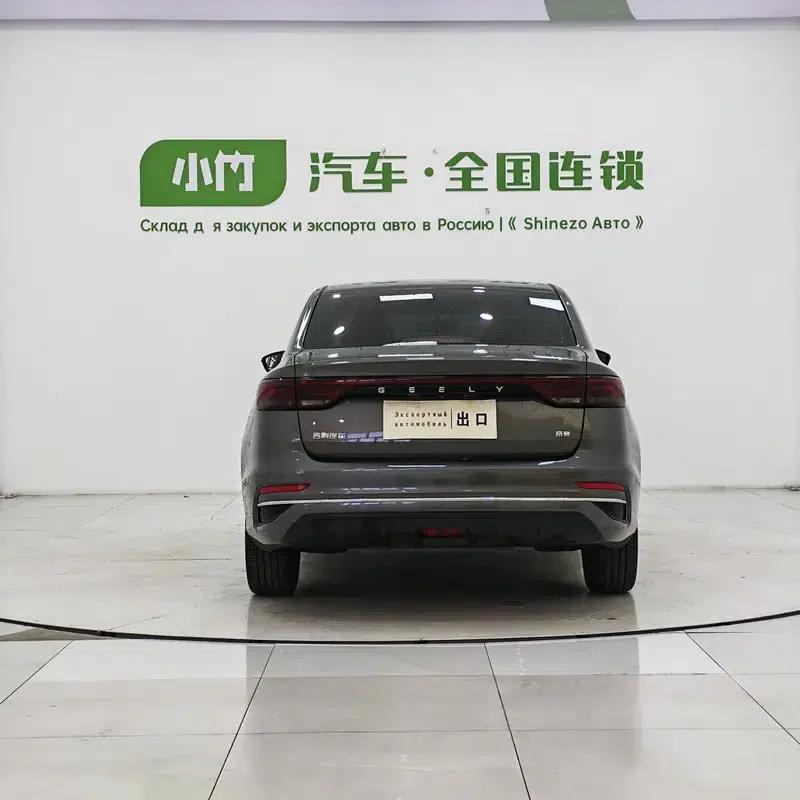 Geely Emgrand 2022 4th Generation 1.5L CVT Premium — миниатюра 6
