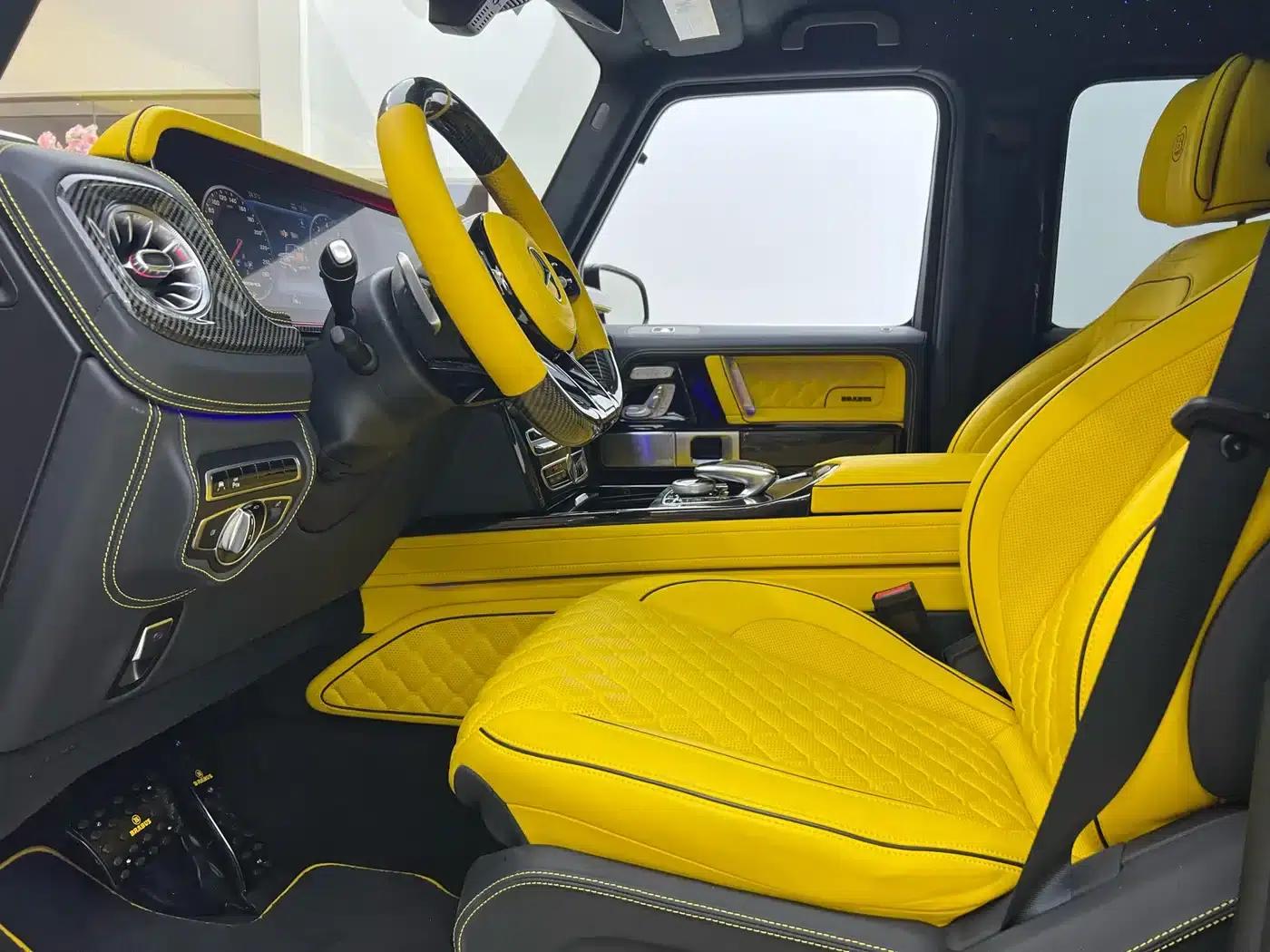 2023 Mercedes-Benz G-Class G 500 — миниатюра 13