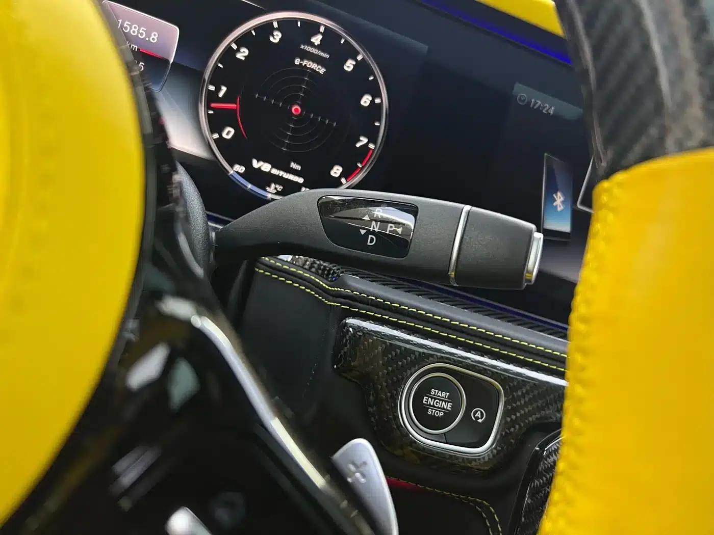 2023 Mercedes-Benz G-Class G 500 — миниатюра 18