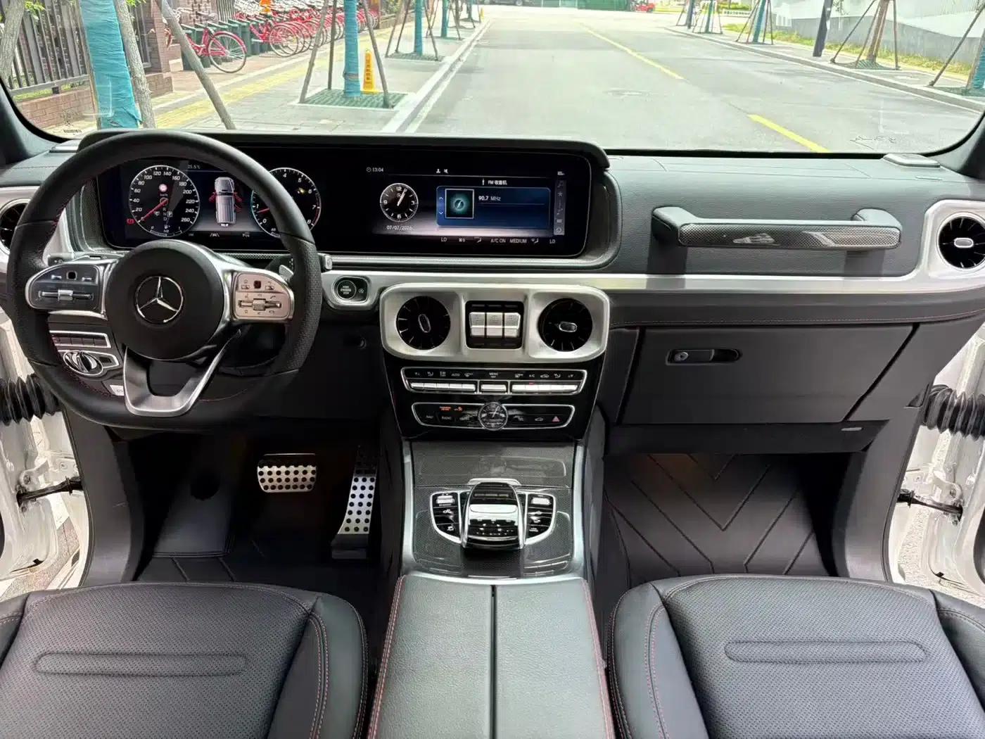 2022 Mercedes-Benz G-Class G 500 — миниатюра 18