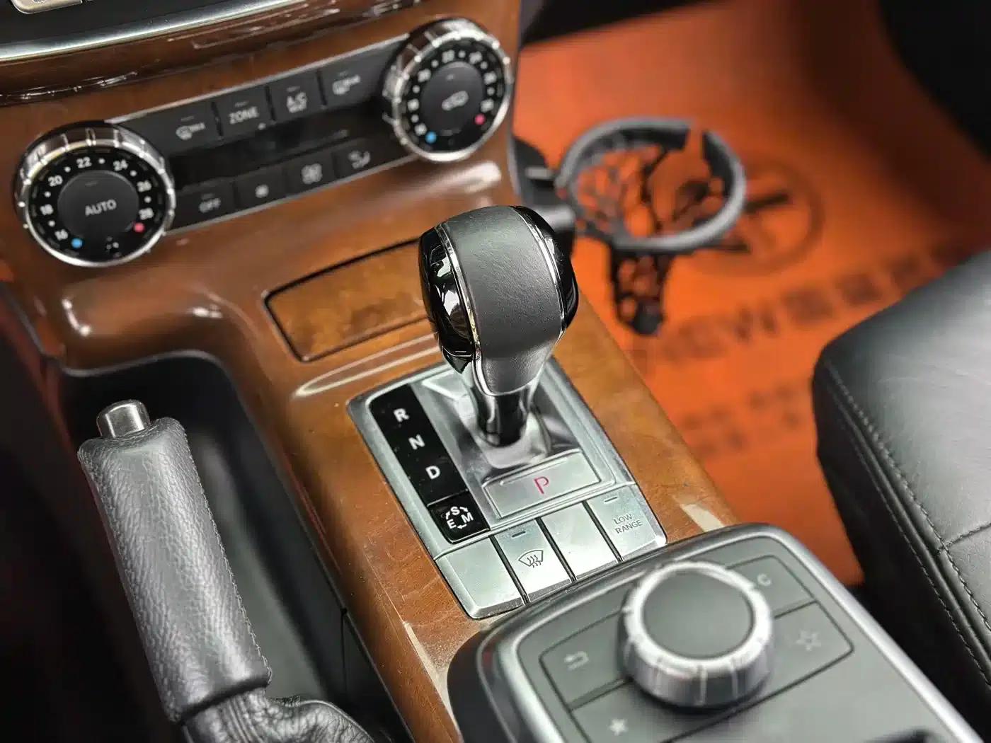 2013 Mercedes-Benz G-Class G 500 — миниатюра 10
