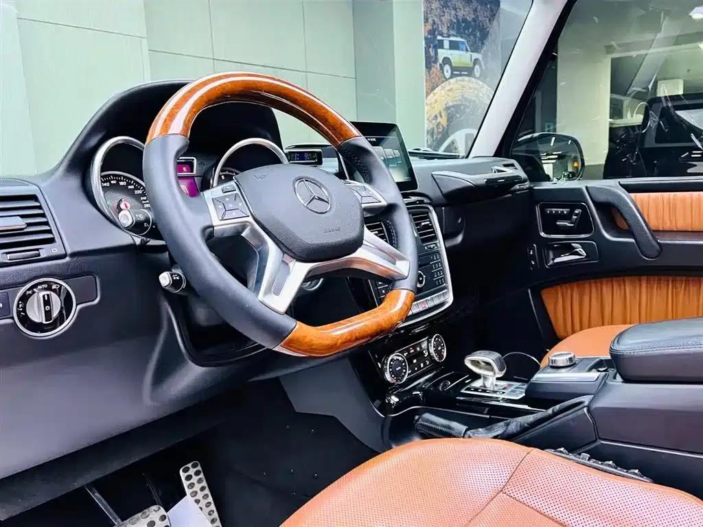 2017 Mercedes-Benz G-Class G 500 — миниатюра 8