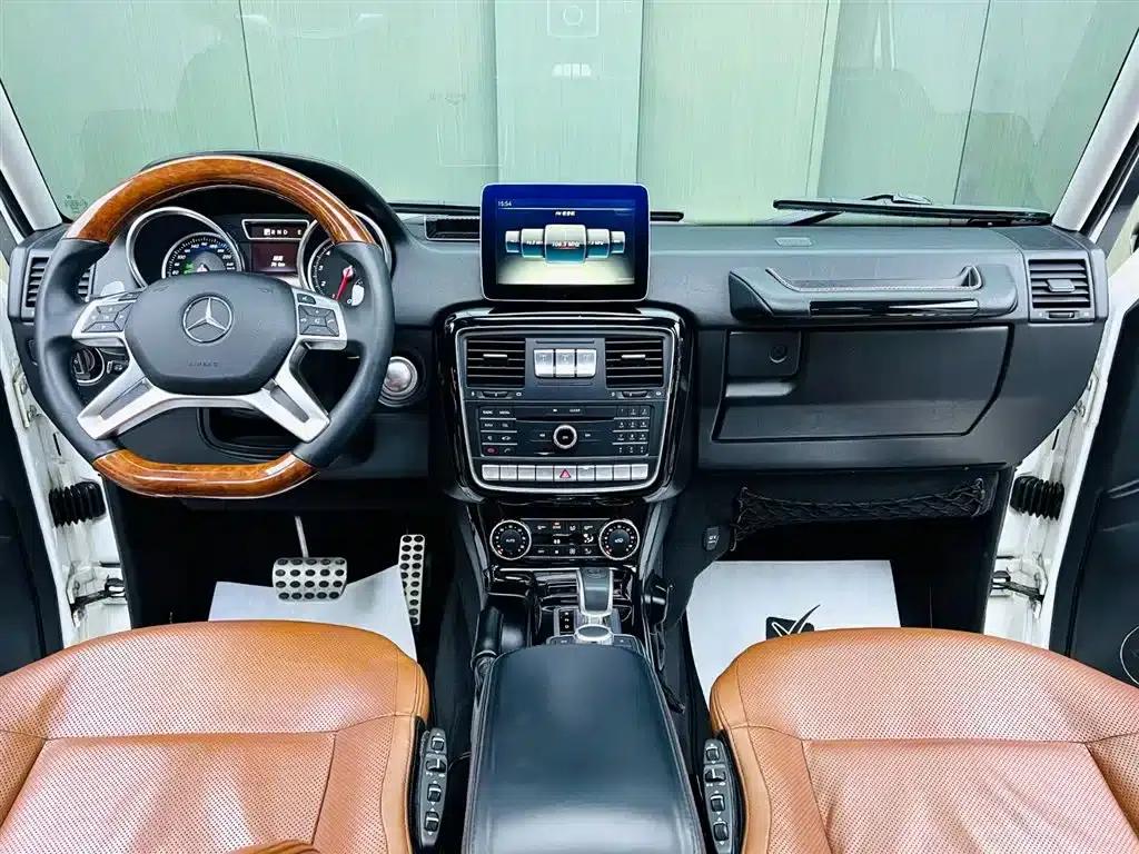 2017 Mercedes-Benz G-Class G 500 — миниатюра 9