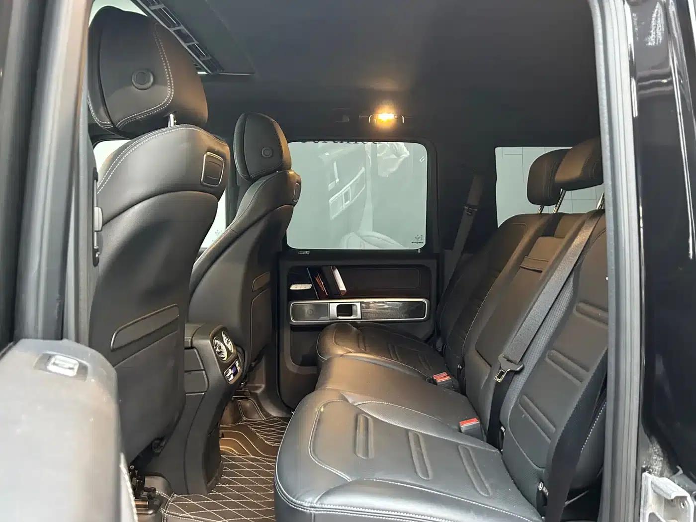 2023 Mercedes-Benz G-Class G 500 — миниатюра 18