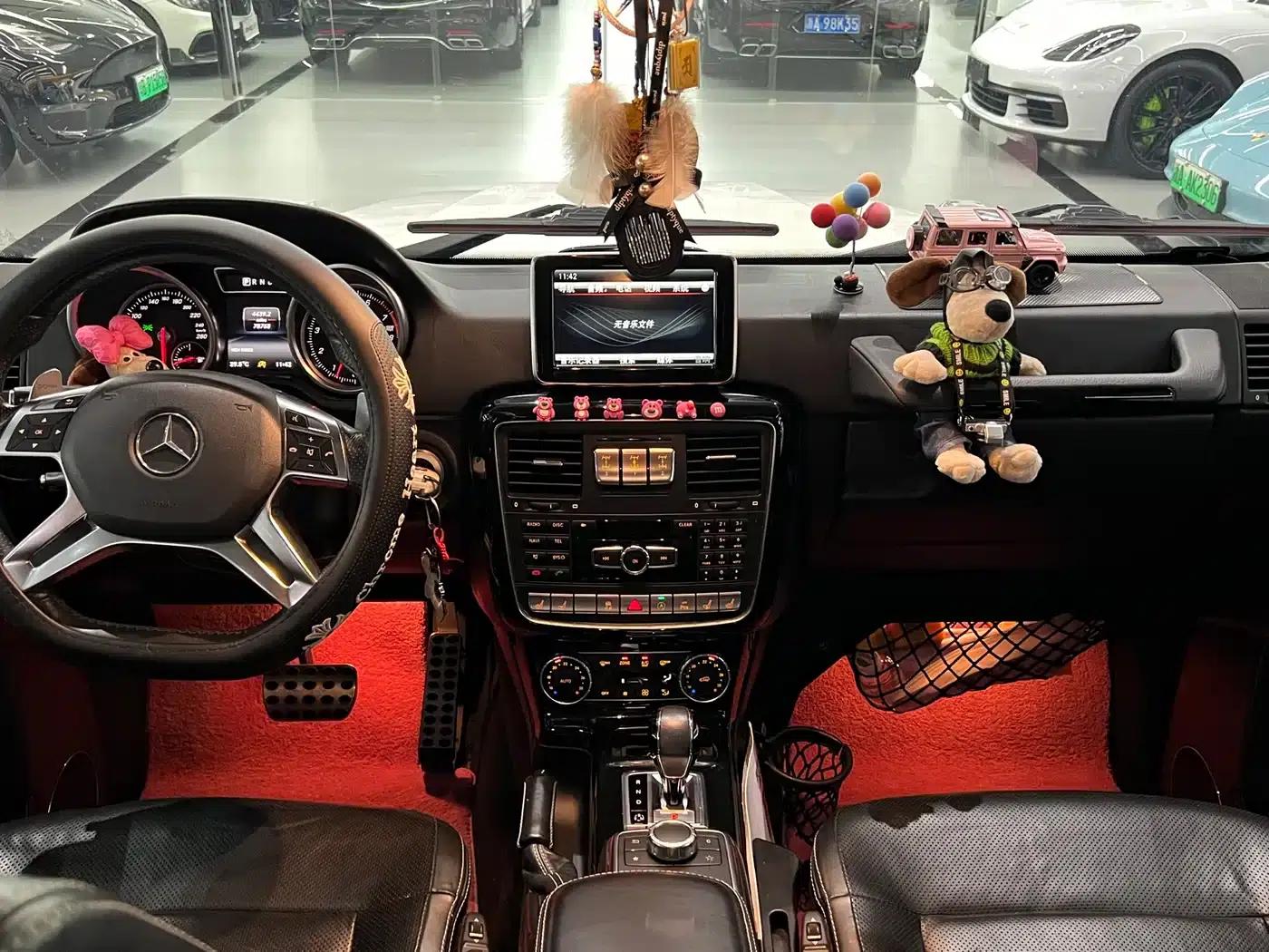 2016 Mercedes-Benz G-Class G 500 — миниатюра 9