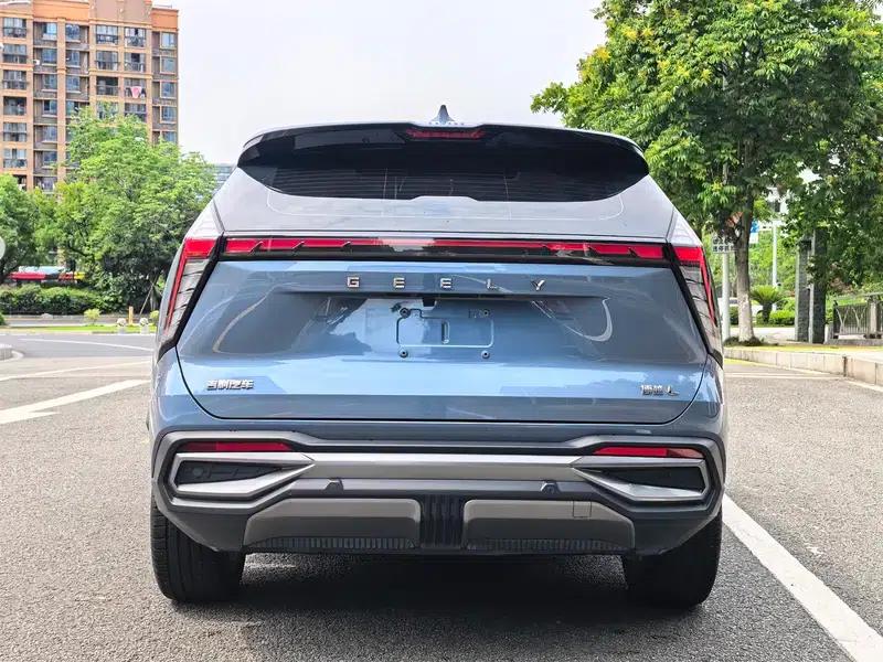 Geely Boyue L 2023 1.5TD DCT Premium Edition — миниатюра 6