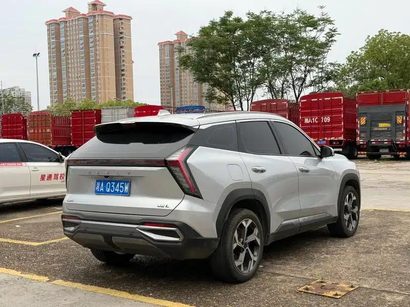 Geely Boyue L 2023 1.5TD DCT Premium Edition — миниатюра 6