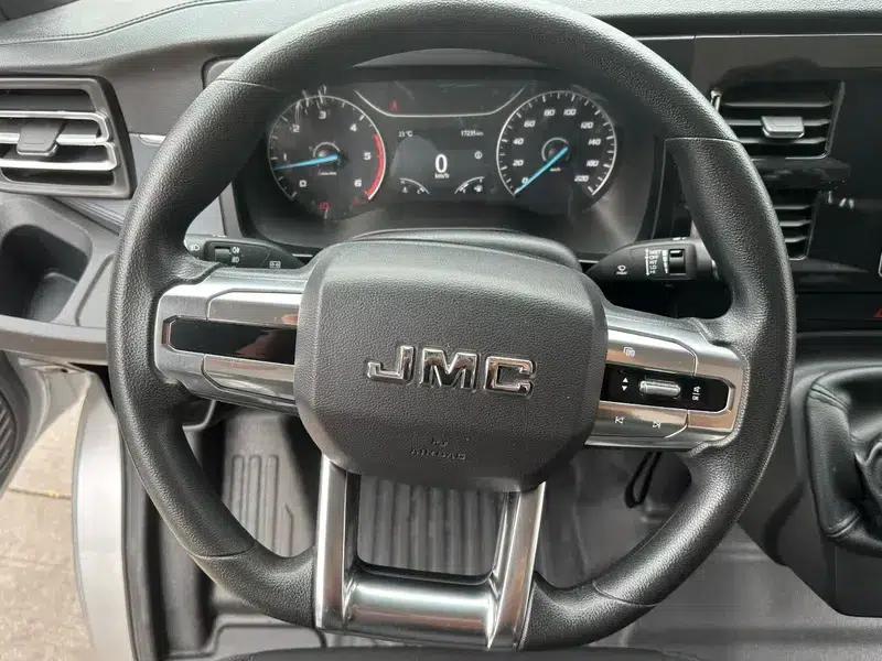Fushun 2023 2.0T Manual Diesel Short Wheelbase Low Roof Commercial Passenger Van, 6 Seats, Double Tailgate — миниатюра 6