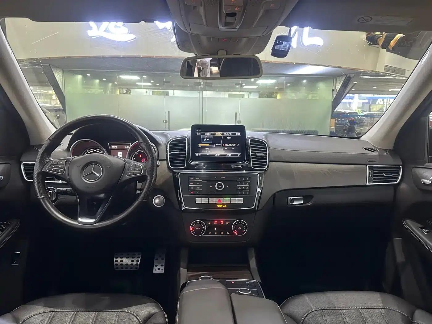 Imported Mercedes-Benz GLE 2017 GLE 400 4MATIC — миниатюра 7