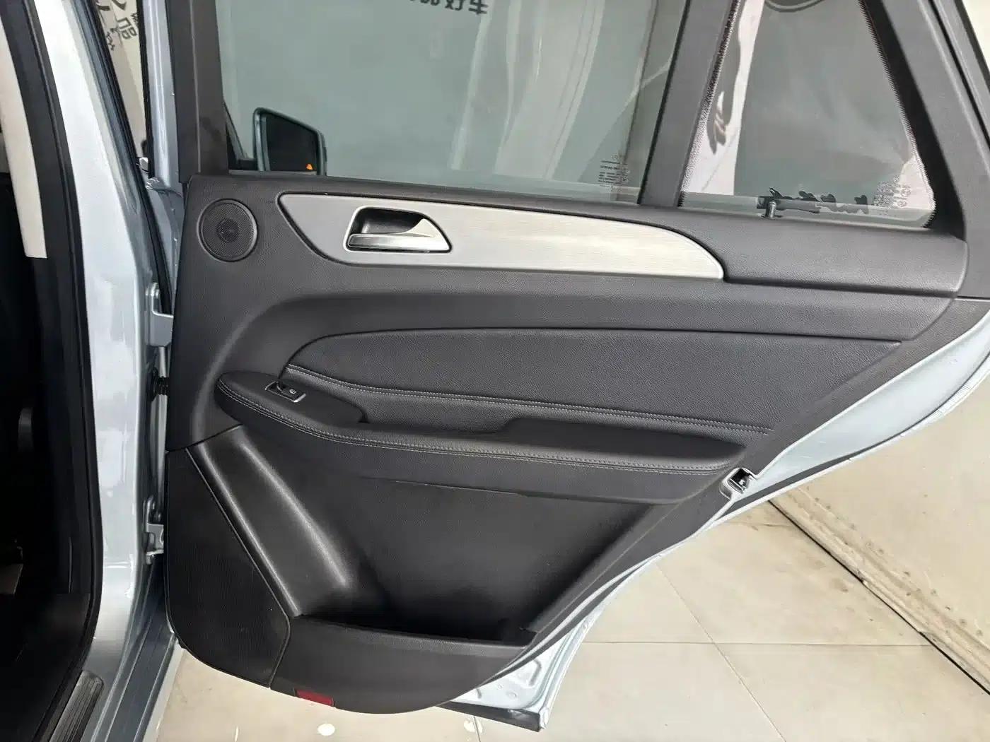 Mercedes-Benz GLE (Imported) 2015 GLE 320 4MATIC — миниатюра 22