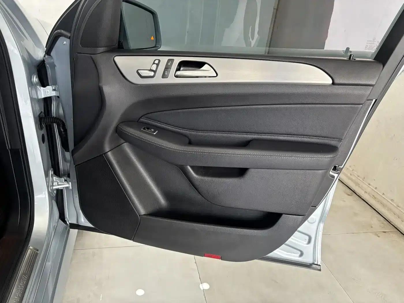 Mercedes-Benz GLE (Imported) 2015 GLE 320 4MATIC — миниатюра 24