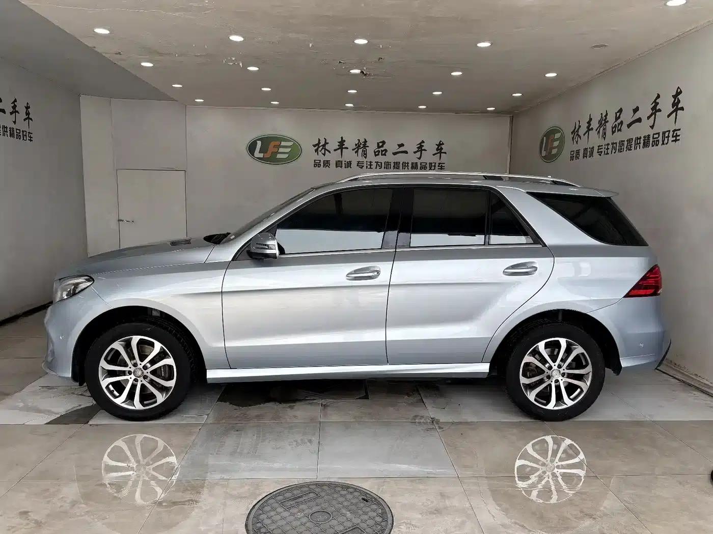 Mercedes-Benz GLE (Imported) 2015 GLE 320 4MATIC — миниатюра 4