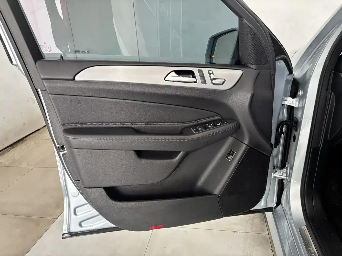 Mercedes-Benz GLE (Imported) 2015 GLE 320 4MATIC — миниатюра 10