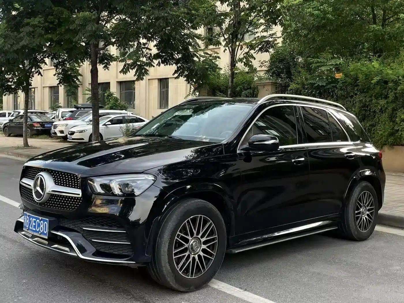 Imported Mercedes-Benz GLE 2020 facelift GLE 350 4MATIC Fashion model — миниатюра 3