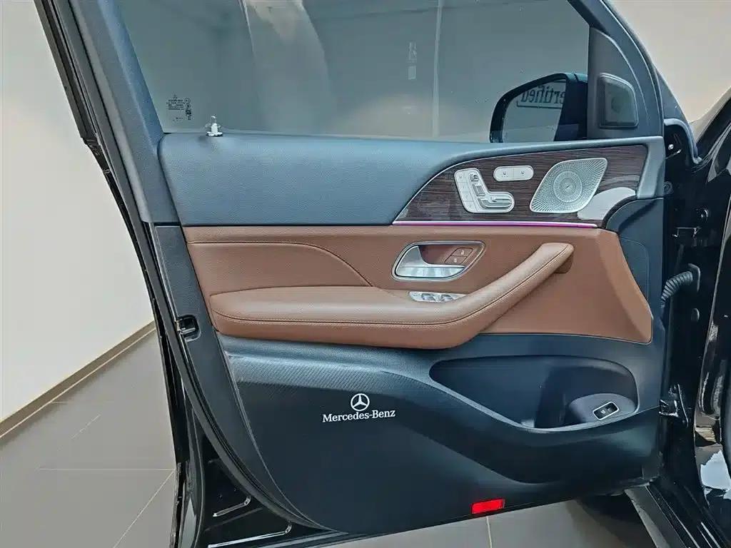 Imported Mercedes-Benz GLE 2025 GLE 350 4MATIC Fashion Model — миниатюра 12