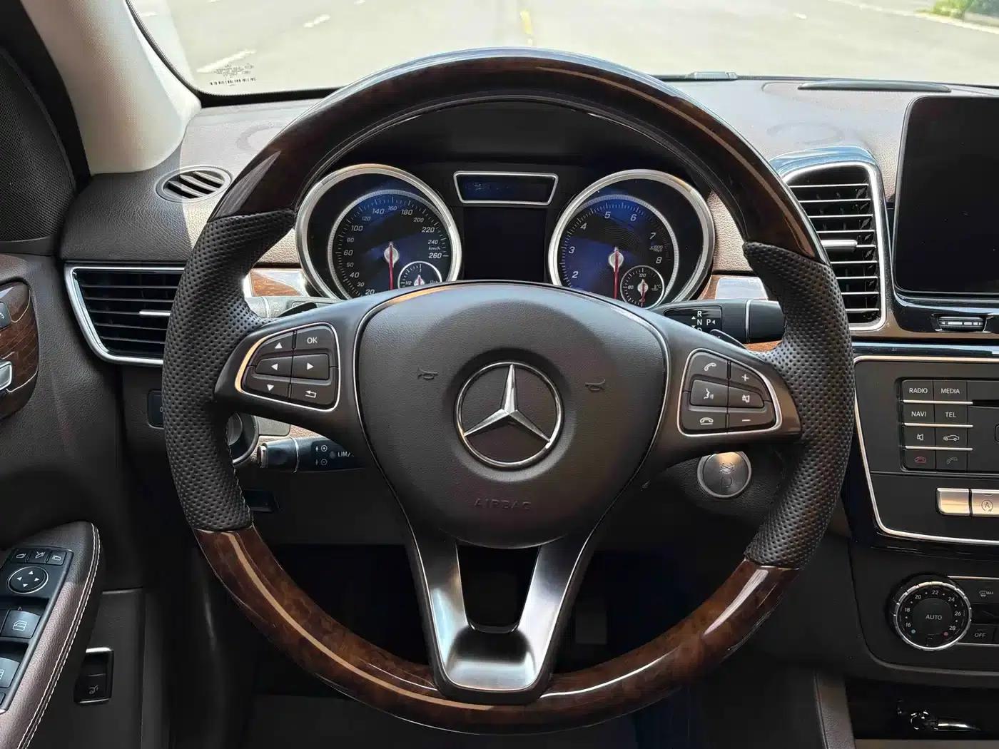 Imported Mercedes-Benz GLE 2016 GLE 400 4MATIC — миниатюра 12