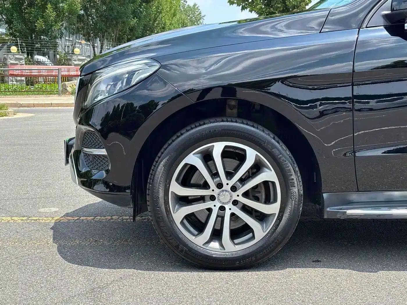 Imported Mercedes-Benz GLE 2016 GLE 400 4MATIC — миниатюра 4