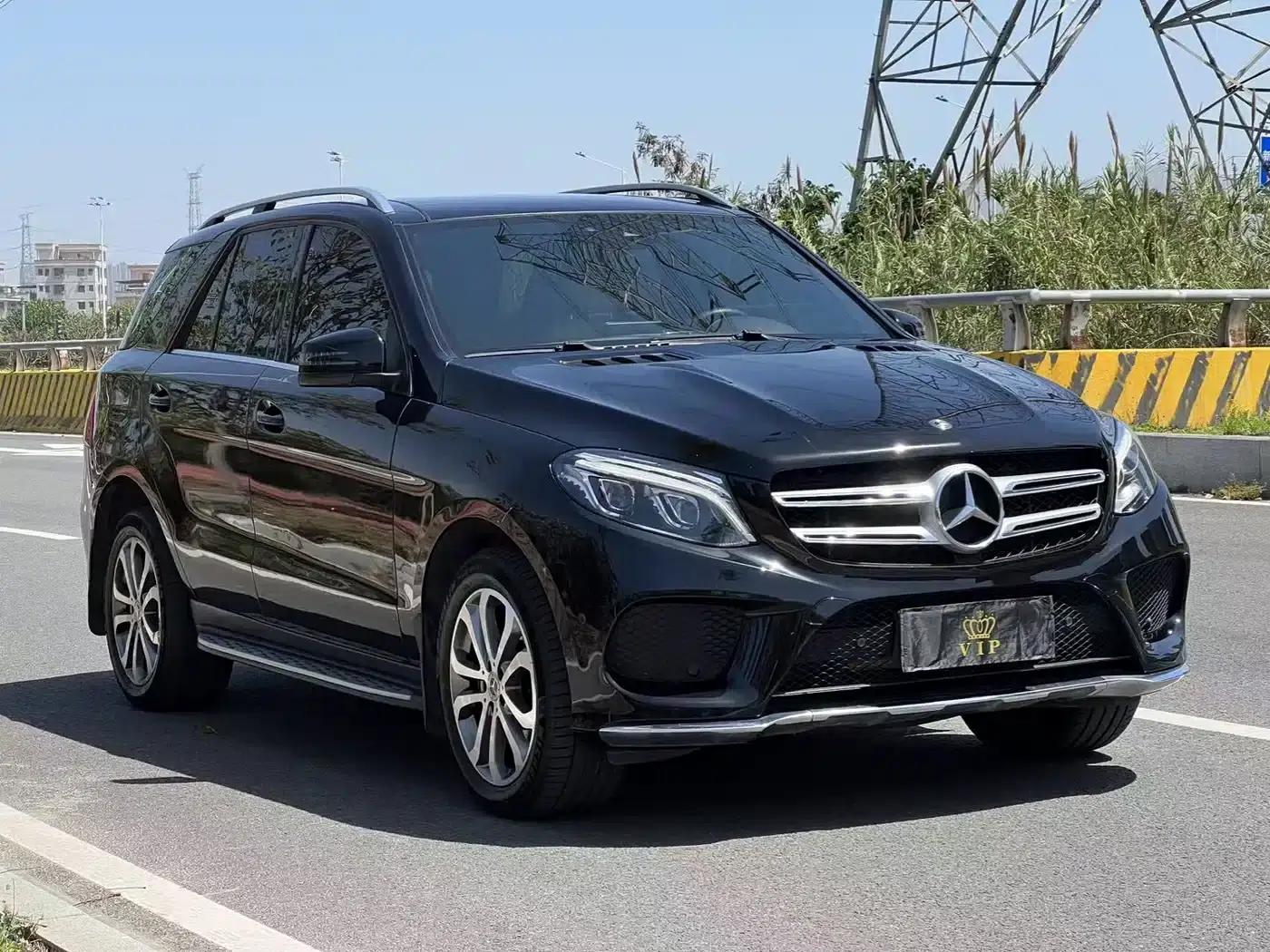 Imported Mercedes-Benz GLE 2016 GLE 320 4MATIC Luxury — миниатюра 3