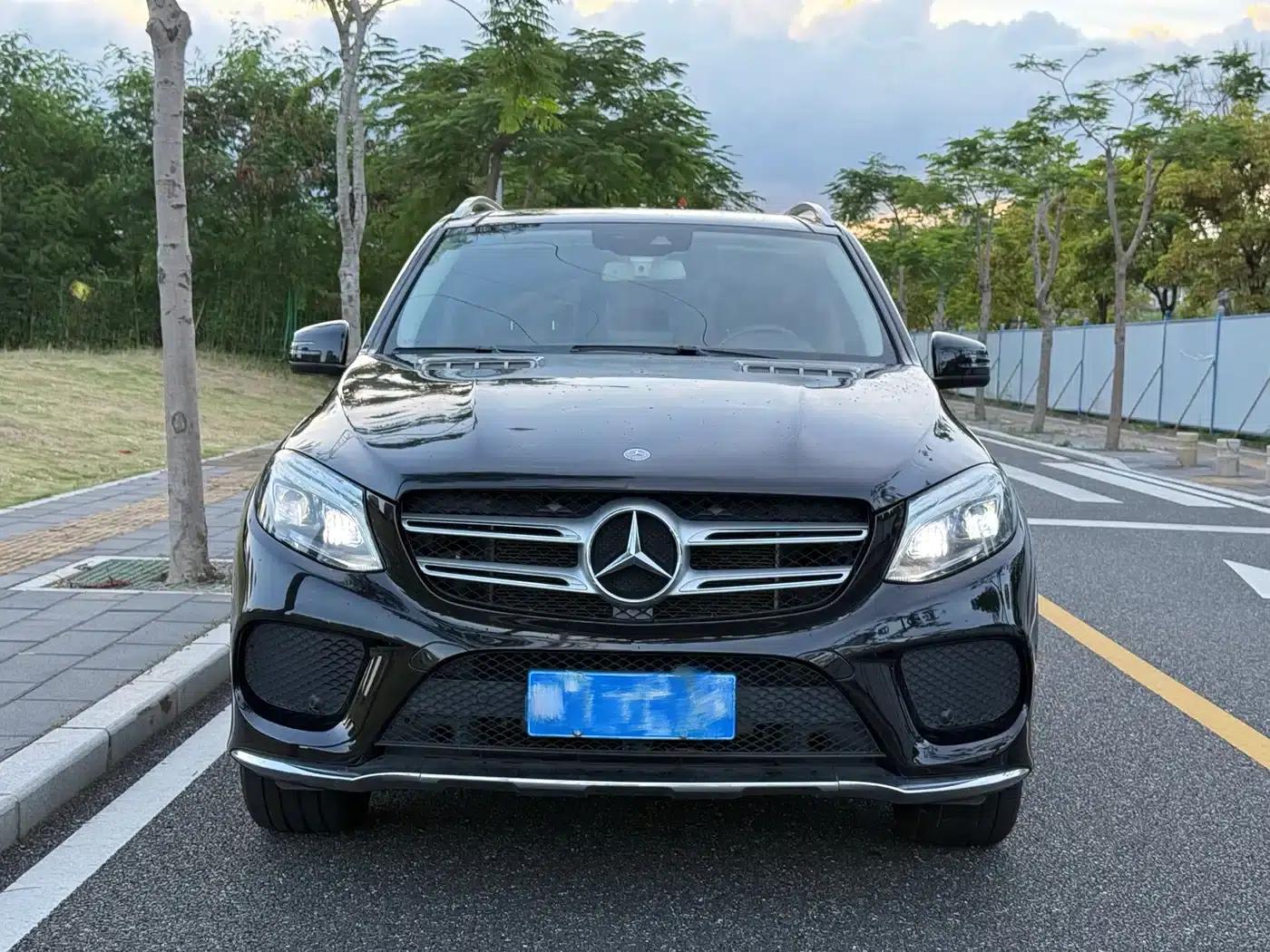 Imported Mercedes-Benz GLE 2017 GLE 320 4MATIC Luxury — миниатюра 2