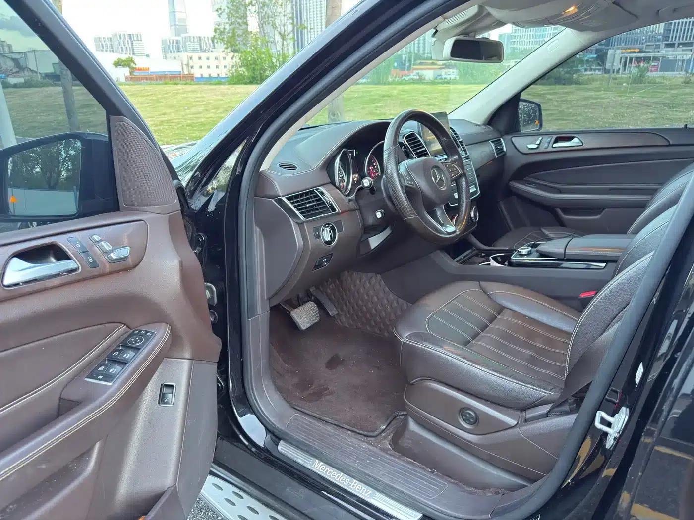 Imported Mercedes-Benz GLE 2017 GLE 320 4MATIC Luxury — миниатюра 4