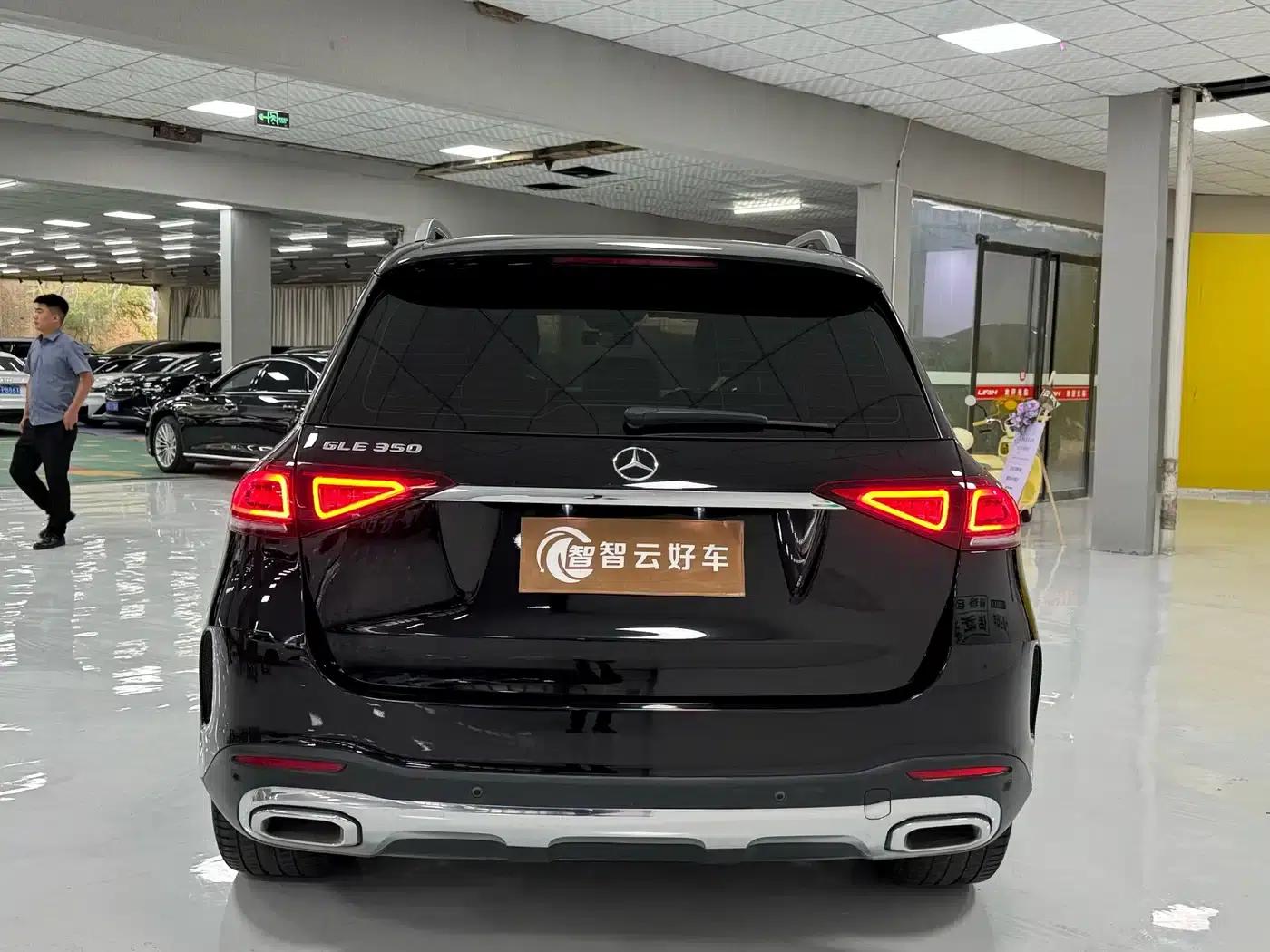 Mercedes-Benz GLE (Imported) 2023 GLE 350 4MATIC Fashion Model — миниатюра 8