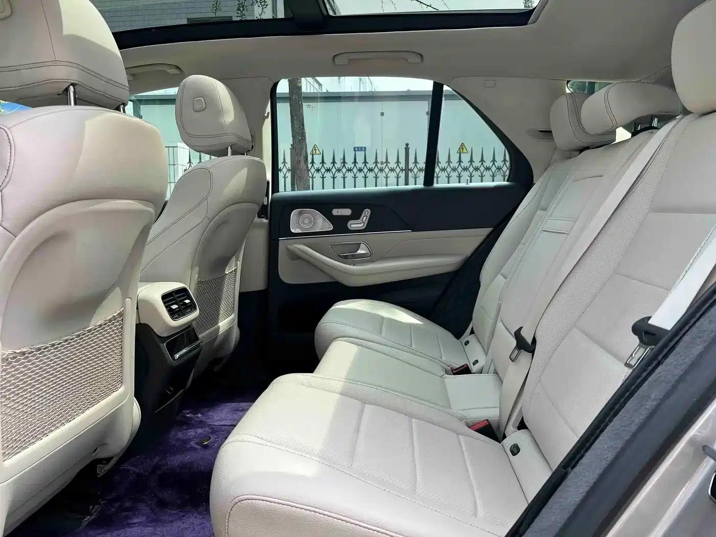 Imported Mercedes-Benz GLE 2020 GLE 450 4MATIC Fashion Model — миниатюра 16