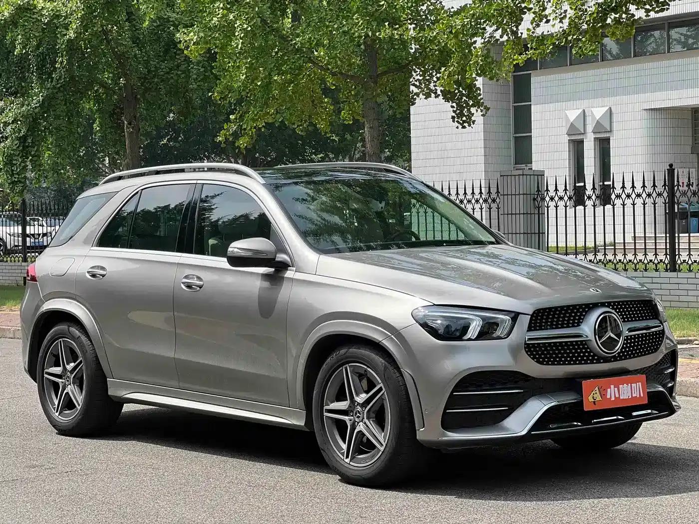 Imported Mercedes-Benz GLE 2020 GLE 450 4MATIC Fashion Model — миниатюра 3