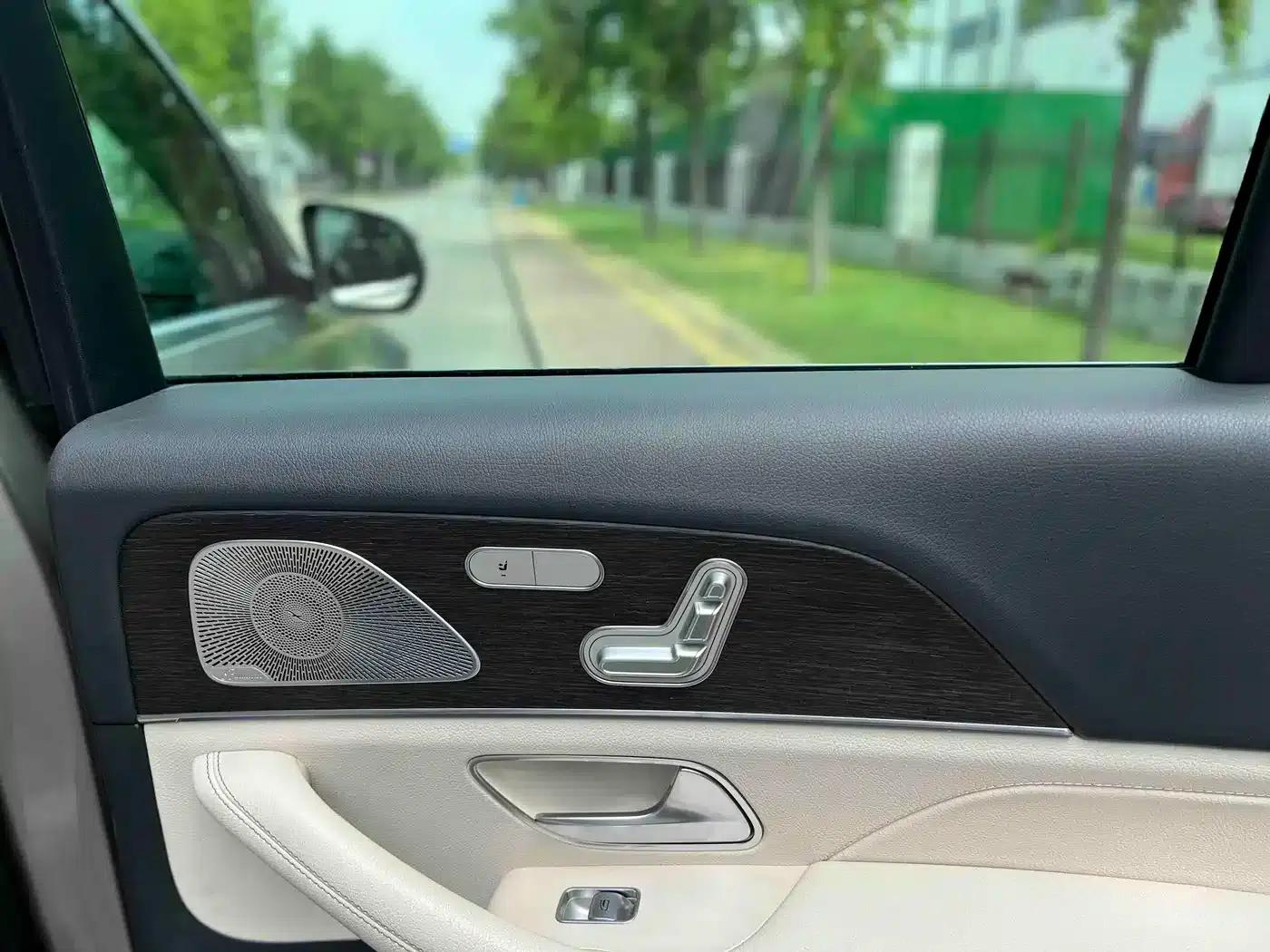 Imported Mercedes-Benz GLE 2020 GLE 450 4MATIC Fashion Model — миниатюра 21