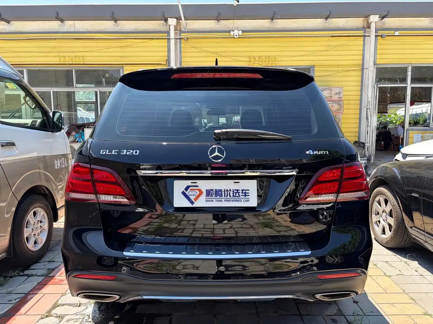 Mercedes-Benz GLE (Imported) 2017 GLE 320 4MATIC Dynamic — миниатюра 4