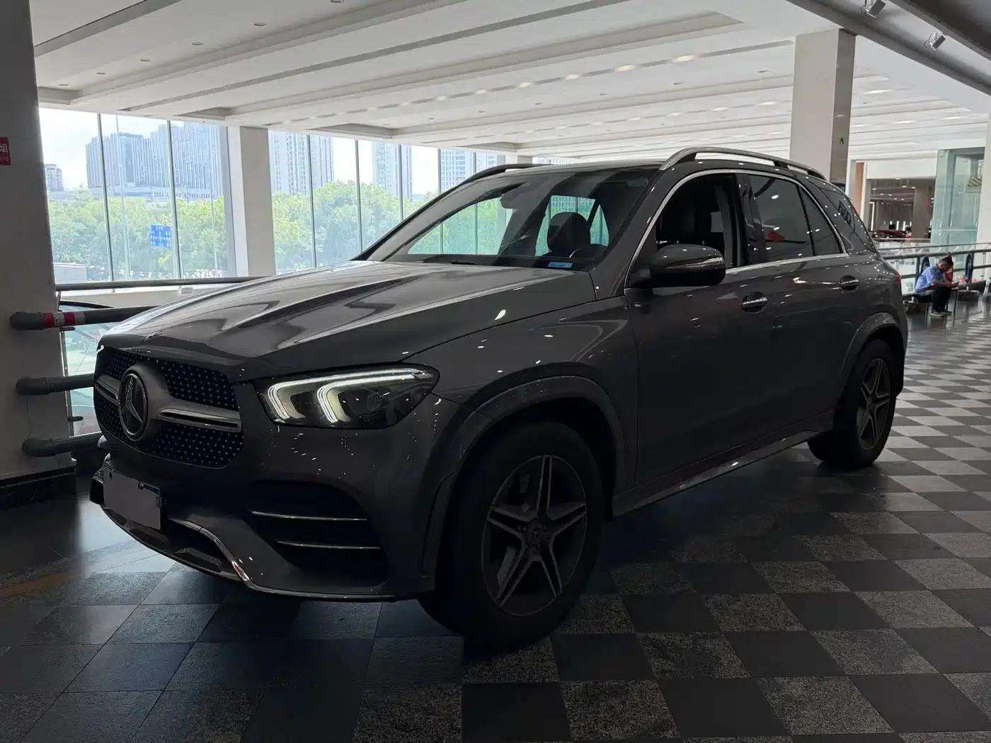 Imported Mercedes-Benz GLE 2020 GLE 450 4MATIC Fashion Model — миниатюра 1