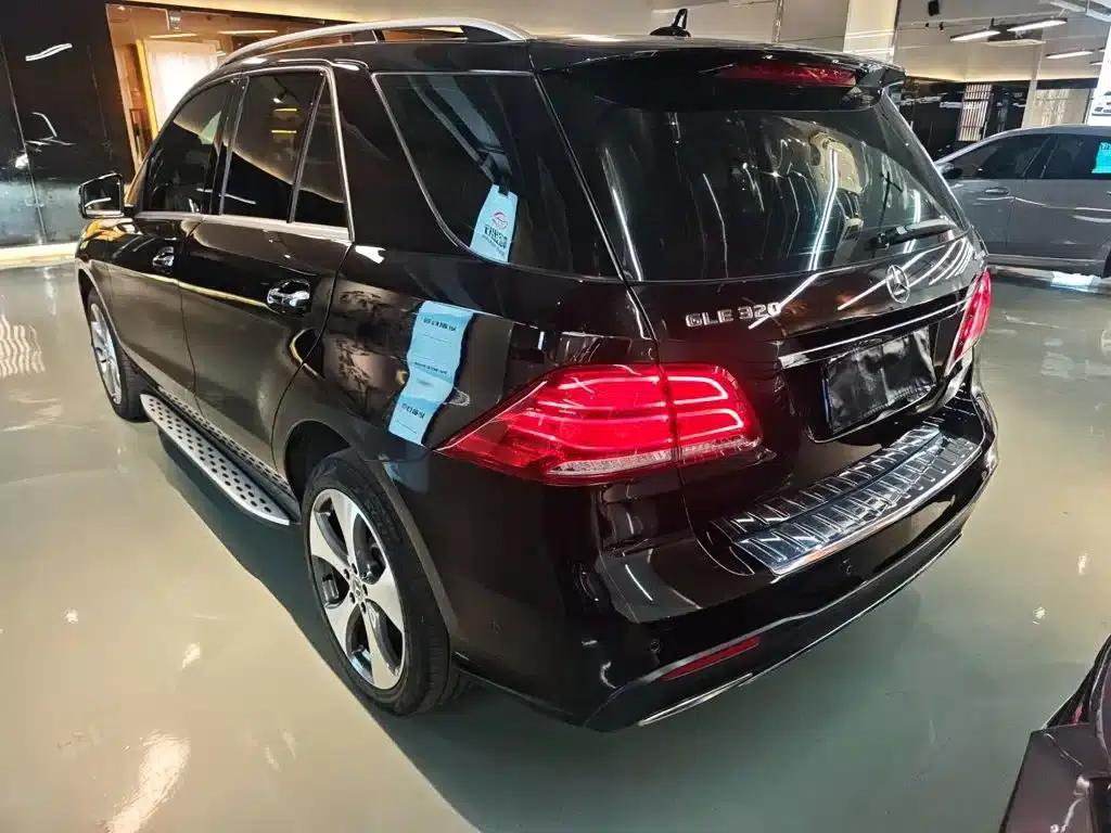 Imported Mercedes-Benz GLE 2017 GLE 320 4MATIC Dynamic — миниатюра 23