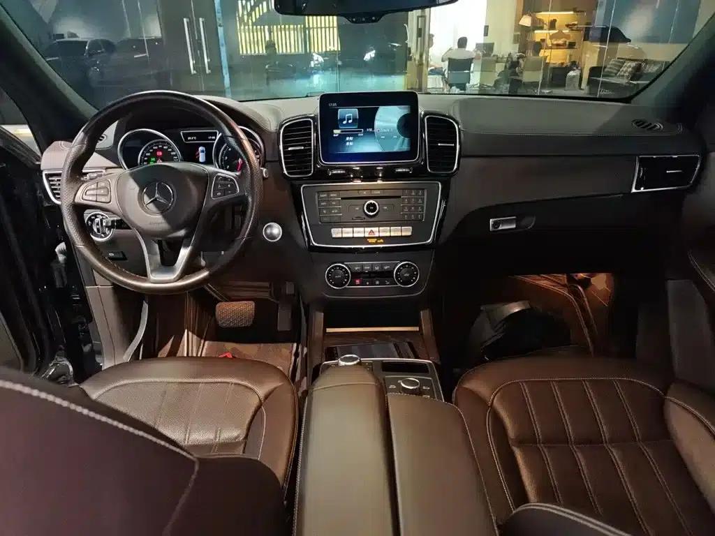 Imported Mercedes-Benz GLE 2017 GLE 320 4MATIC Dynamic — миниатюра 6