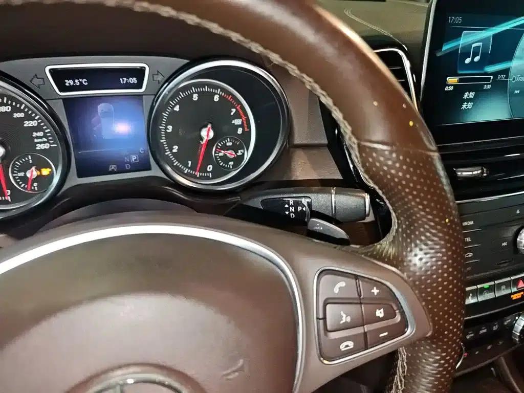 Imported Mercedes-Benz GLE 2017 GLE 320 4MATIC Dynamic — миниатюра 10