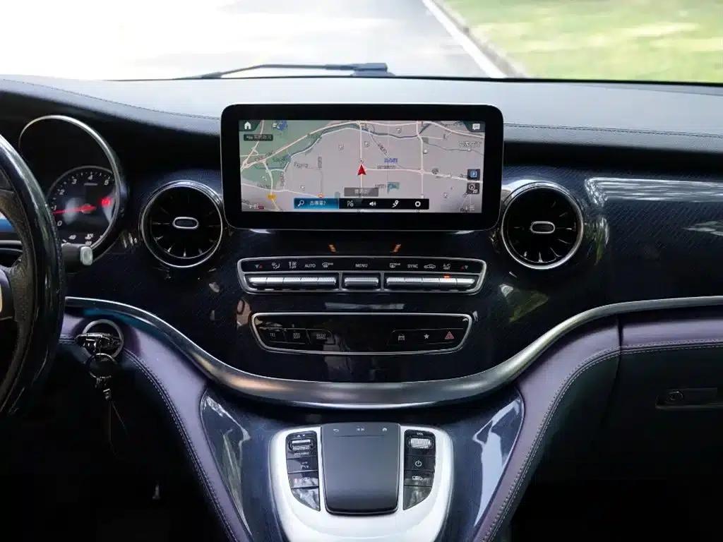 Mercedes-Benz V-Class 2021 V 260 L Long Wheelbase Premium Edition — миниатюра 12